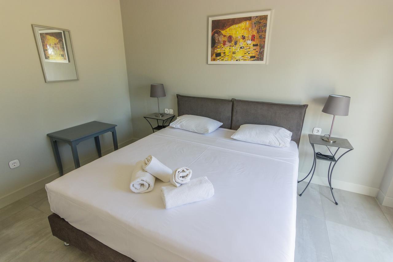 Amera - Troumpas Family Apartments Λεωνίδιο Εξωτερικό φωτογραφία
